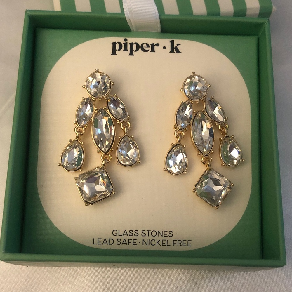 Piper K Polished Gold Tone & Clear Glass Crystal Chandelier Drop Earrings NIB